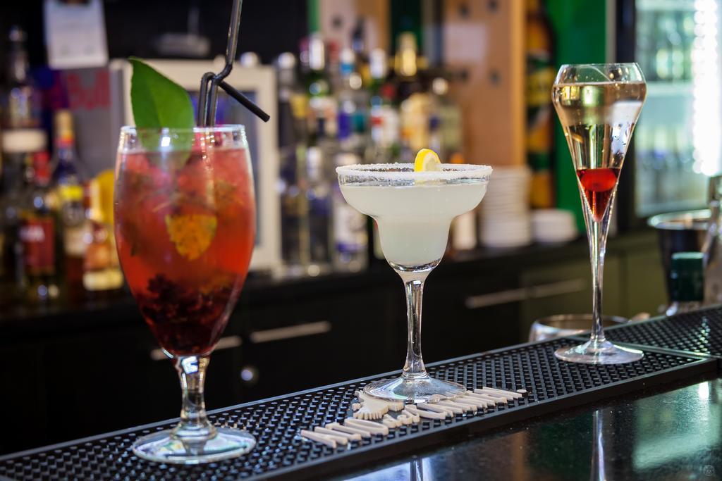 Mds Hotel Concepción Eksteriør billede Cocktails