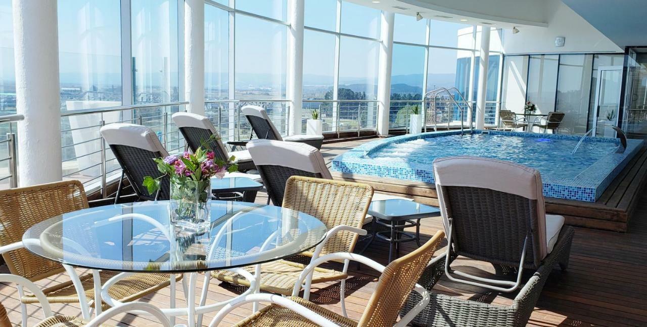 Mds Hotel Concepción Eksteriør billede The Sky Pool